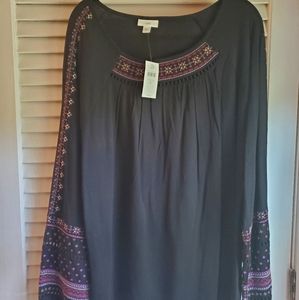 NEW. Black Long Sleeve Top